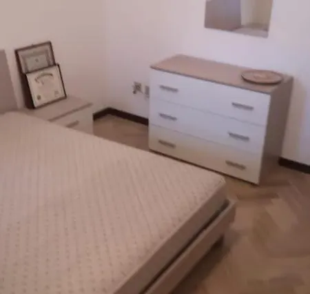E ロクリ